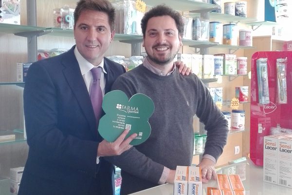 Almoradí estrena titular en la Farmacia de la calle Canalejas