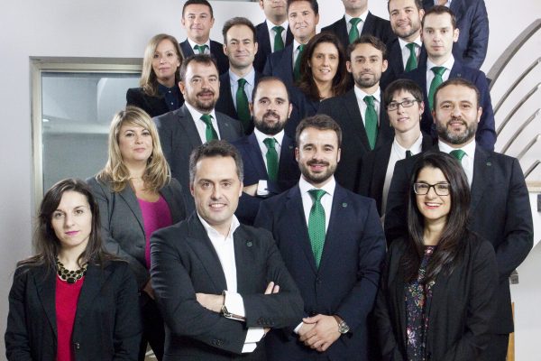 FarmaQuatrium recibe el Premio Cantábrico Excelente a la Mejor Empresa de Servicios