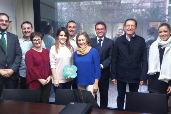 FarmaQuatrium gestiona un cambio de titularidad en Alicante