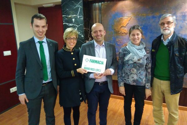 FarmaQuatrium gestiona un cambio de titularidad en Carreño