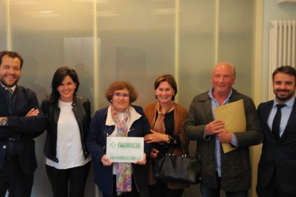 Ana Isabel Rodríguez estrena titularidad de farmacia en Sariego (Asturias)