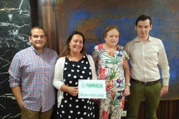 Beatriz Álvarez nueva titular de farmacia en Lena (Asturias)