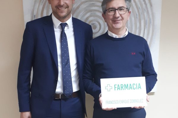 Francisco Enrique estrena titularidad de Farmacia en Alcoy