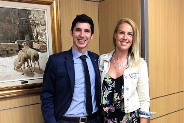 Andrea Bascuñan nueva titular de farmacia en Palma