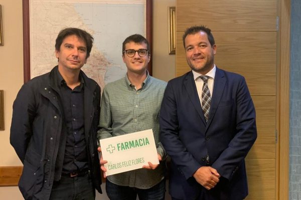 Carlos Feliz nuevo titular de farmacia en Gijón