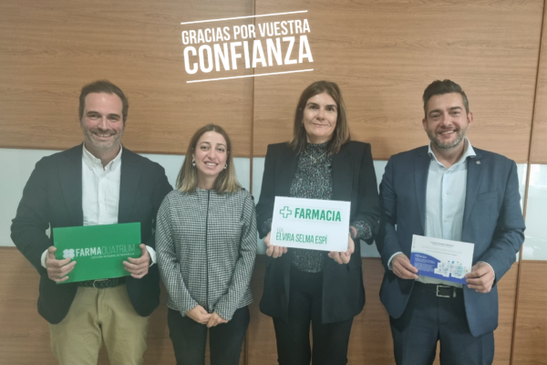 Nueva titular de farmacia en el Ayuntamiento de Beneixida, Elvira Selma