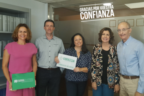 Pilar se lleva su experiencia a la farmacia de Santa Cruz de la Palma