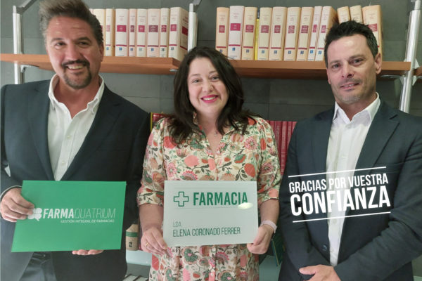 Primera titularidad de Farmacia para Elena Coronado en Pilar de la Horadada