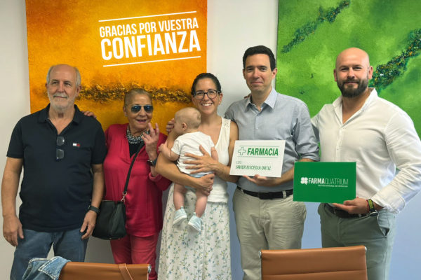 Salto a la titularidad de farmacia para Javier Elícegui en Azuqueca, Guadalajara