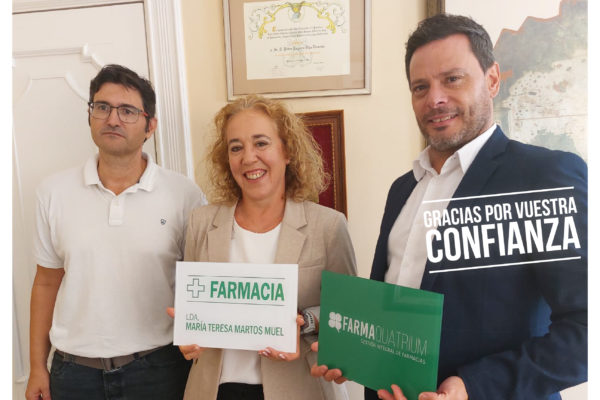 Mª Teresa Martos, salto a la titularidad de Farmacia desde Hong Kong a Cartagena