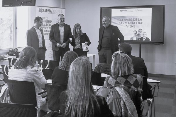 Los farmacéuticos madrileños conocen las claves que marcan la evolución de la oficina de Farmacia